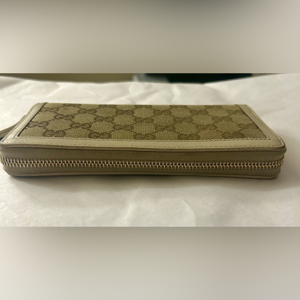 Gucci Beige/Gold GG Canvas and Leather Sukey Continental Wallet - Picture 11 of 11